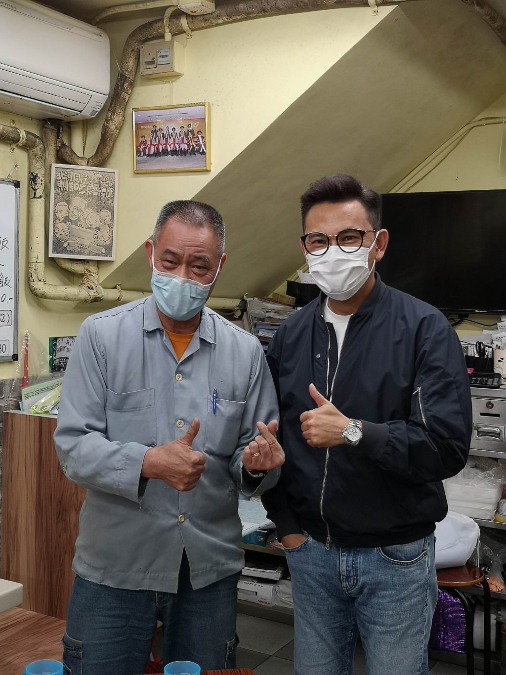 上月底林文龍亦有參與深水埗明哥的派飯活動。