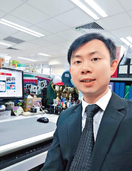 香港管理专业协会罗桂祥中学通识教育科科主任黄信义表示，今年通识教育科取消了独立专题探究，卷二变相更重要。