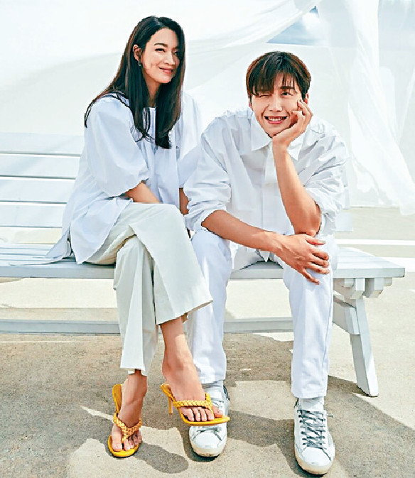 ■金宣虎和申敏兒合演的《海岸村》日前劇終。
