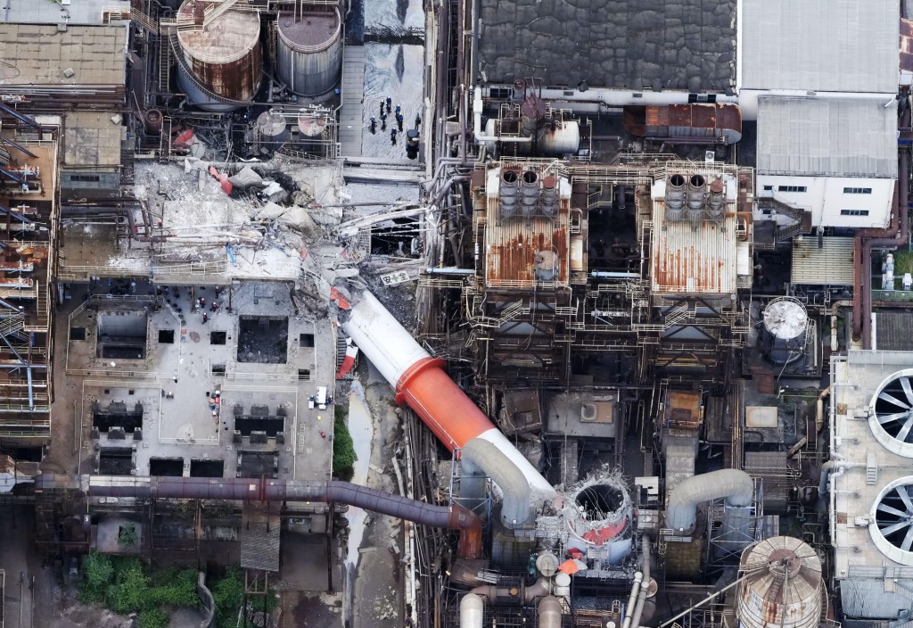 熊本县7.1级地震，日本制纸公司八代工厂遭受严重破坏。美联社