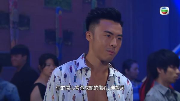 姚宏遠因屢演舞男、男妓角色而被封「御用舞男」。