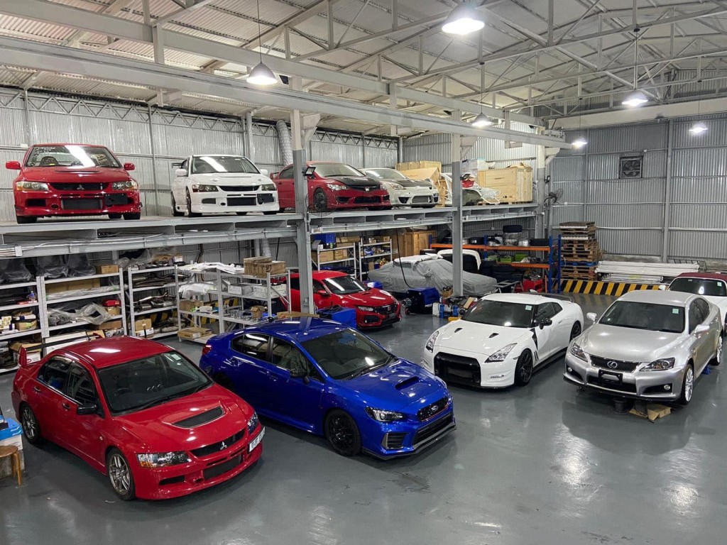 車庫內逾20輛名車，包括只供日本國內發售的車輛。（網上圖片）