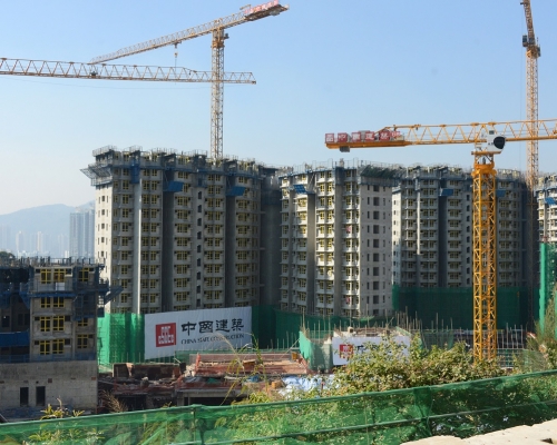 網民提倡政府停建公屋。資料圖片