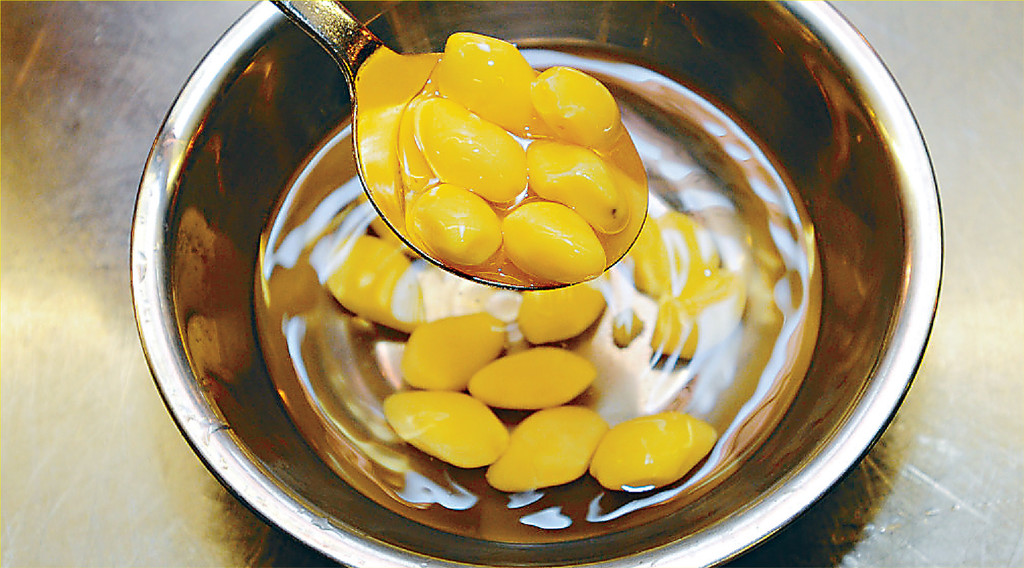 ■一次進食大量的白果，可引致急性中毒。
