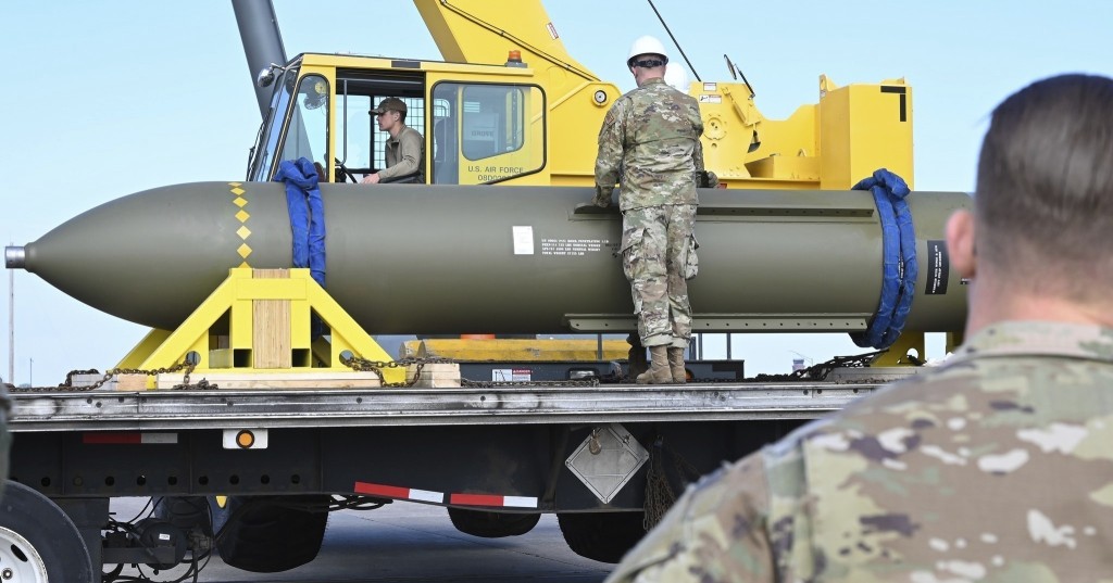 美國空軍GBU-57巨型鑽地彈。 美聯社 美國空軍GBU-57巨型鑽地彈。 美聯社