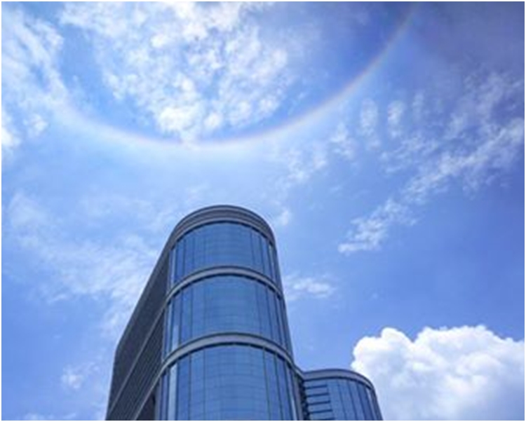 中環也見到。香港突發事故報料區