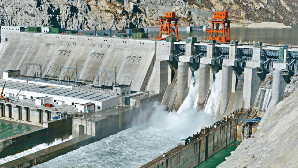 內地1.2萬億水力發電工程開工 東方電氣曾升逾7倍後急回