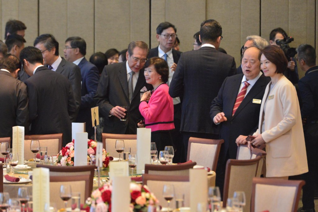 梁君彦指上个立法年度的行政立法关系有实质改善。