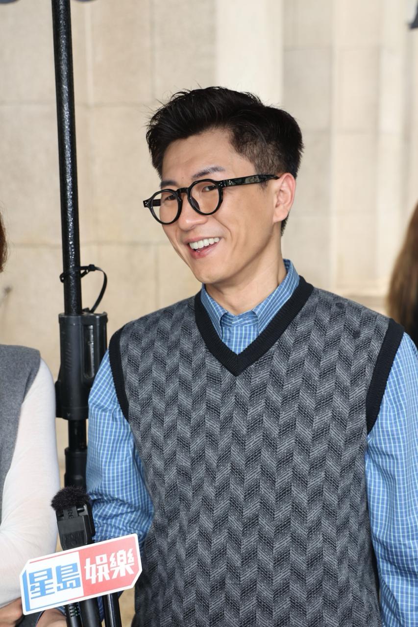 馬貫東笑稱,夏天拍劇,一流汗便就不可收拾。 馬貫東笑稱,夏天拍劇,一流汗便就不可收拾。