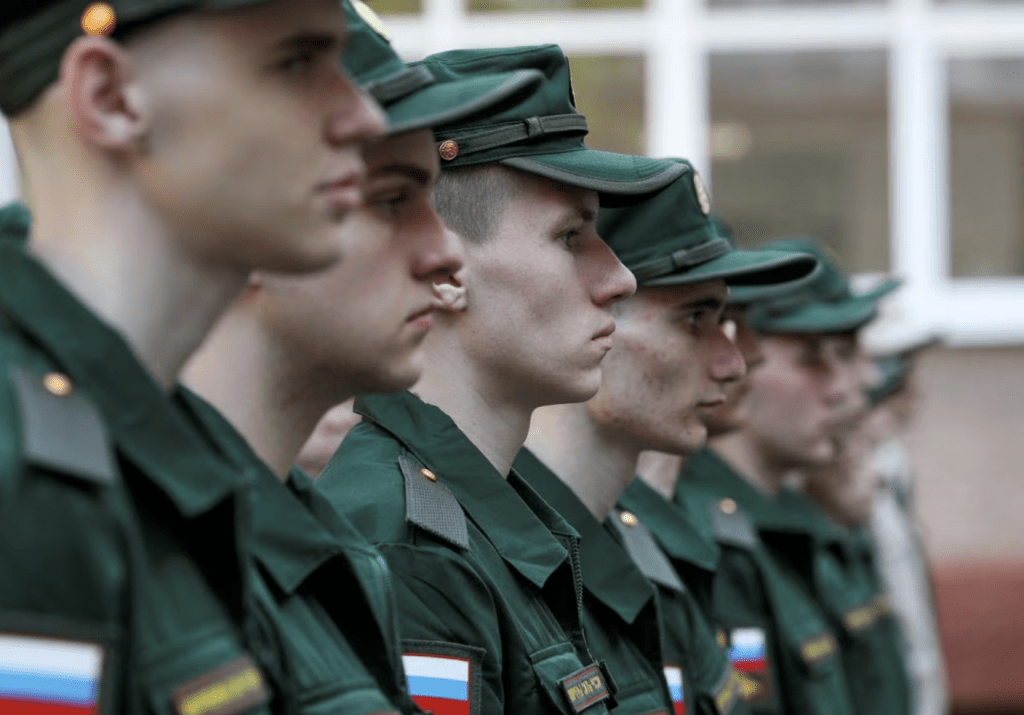 白宮國家安全委員會發言人柯比稱，收到情報指俄羅斯軍方正在前線處決拒絕服從命令的士兵。路透社資料圖片
