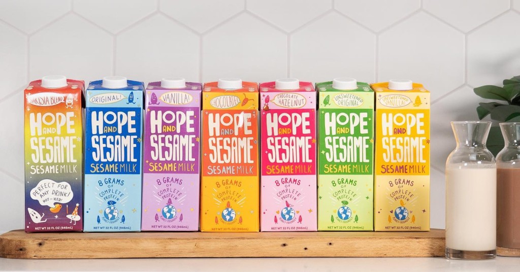 Hope & Sesame芝麻奶1公升裝/$147/3盒，展會優惠價$100/3盒。（紅醇坊企業有限公 司, D10&D12）