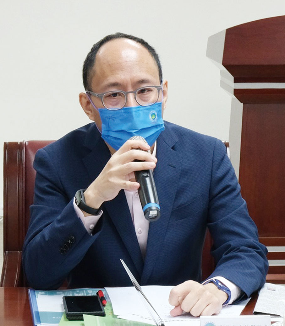 會長李文俊宣講二十大精神，他引用中共中央政治局委員、中央統戰部部長石泰峰所強調，要學習貫徹黨的二十大精神，在學懂弄通做實上下功夫。