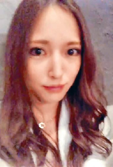 ■A子的唱K片段曝光。