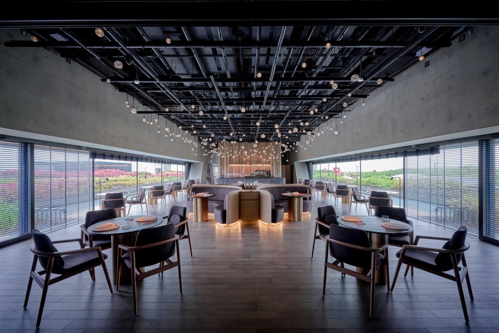 由南韩米芝莲三星名厨安成宰创立的Mosu Hong Kong今年首夺一钻。 由南韩米芝莲三星名厨安成宰创立的Mosu Hong Kong今年首夺一钻。