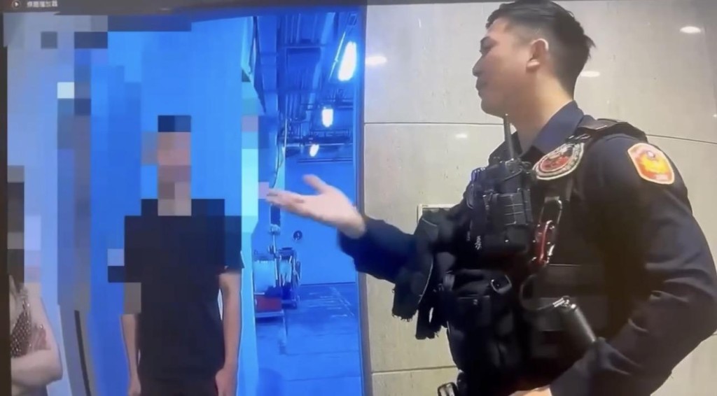 台北一间攀岩馆发生纠纷，卓姓AV女网红初次体验攀岩，因不熟规则和馆方发生纠纷，但火辣自拍影片却惹议，更惊动警员到场调停。