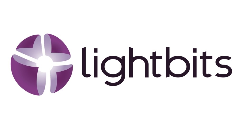 DellEMC是Lightbits投資者，正開發TCP驅動程式，以助Lightbits的SAN array規陣可以整合至VMware的vSAN。新版本的Lightbits不須再用RDMA，vSAN在分配NVMe SSD有更佳性能，有助打入數據中心市場，甚至改寫數據中心設計方式。