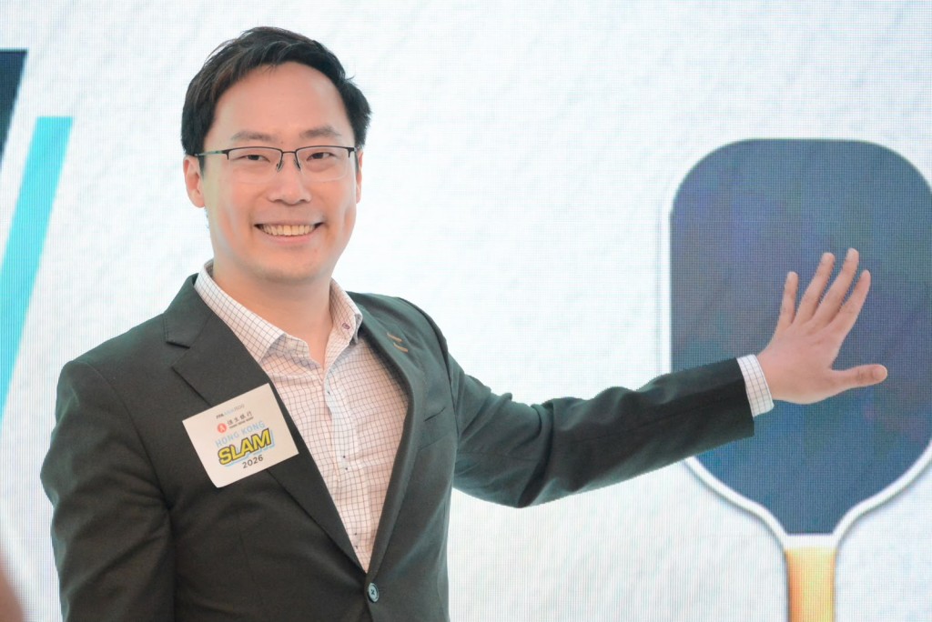 文化体育及旅游局体育专员蔡健斌表示相信香港独特的优势可以将匹克球在社区普及。摄影：杨功煜