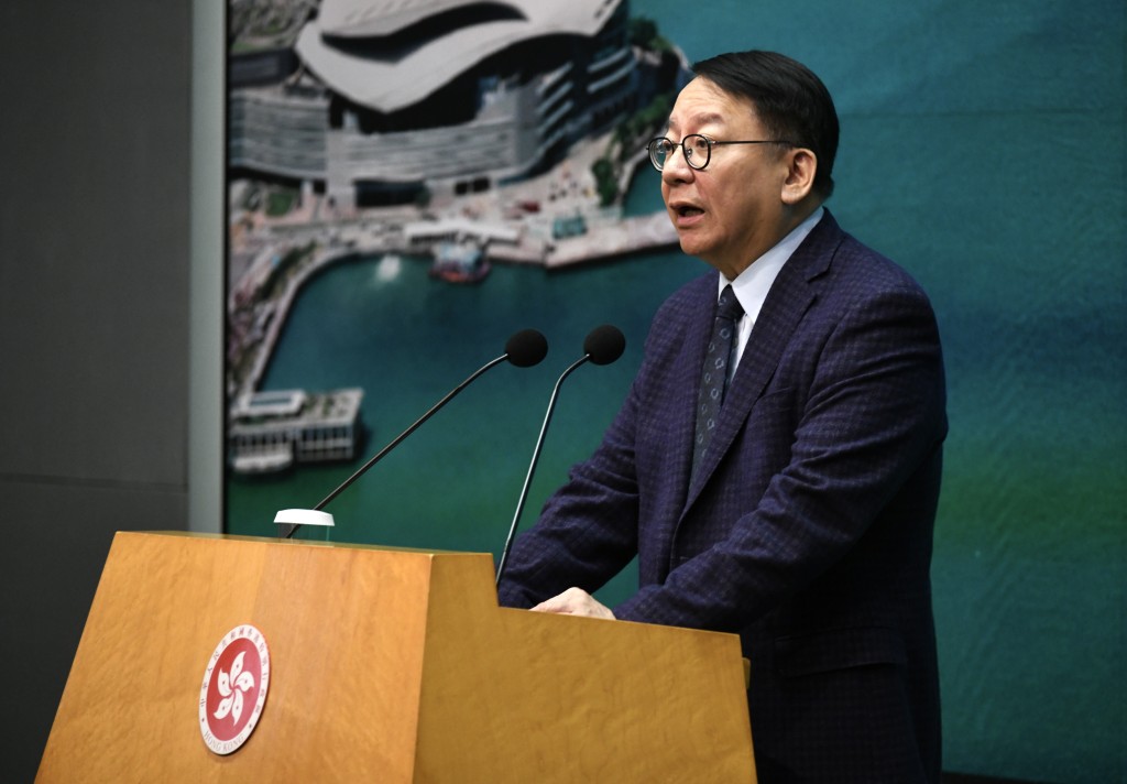 陳國基指全港18區的民政專員將出任區議會主席是任重道遠。何君健攝