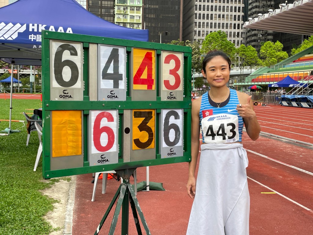 俞雅欣女子跳遠平場地紀錄。徐嘉華攝 俞雅欣女子跳遠平場地紀錄。徐嘉華攝