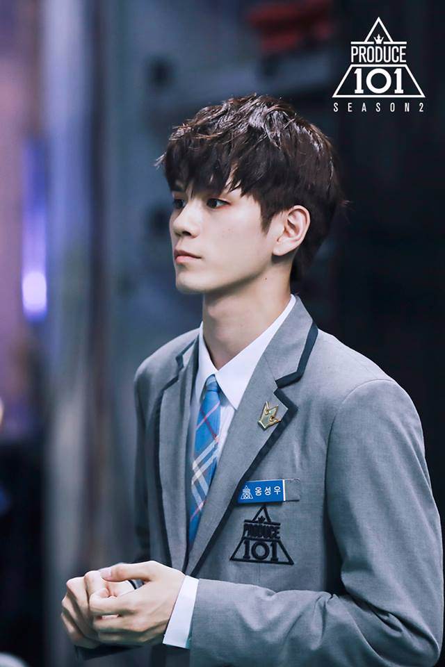 邕聖祐2017年參加《PRODUCE 101》第二季獲第5名。