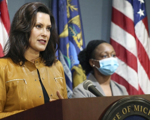美國密歇根州州長Gretchen Whitmer宣佈,將該州居家令延長至5月28日。AP圖