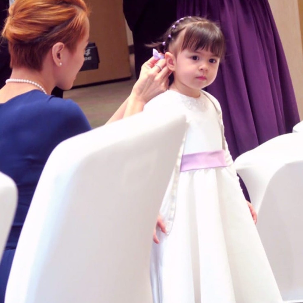 早前Gigi分享了囡囡 3年前的旧照。