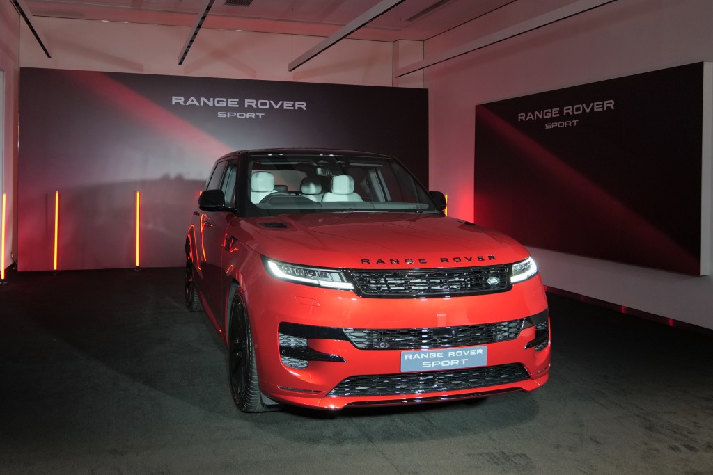 ■首先来港的Range Rover Sport P400 Dynamic SE，本周起在越野路华葵涌品牌体验中心举行预览会。
