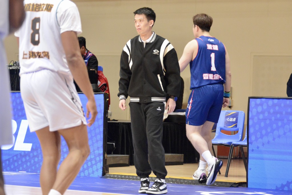 主教練解立彬用「亂」形容球隊表現。楊功煜攝