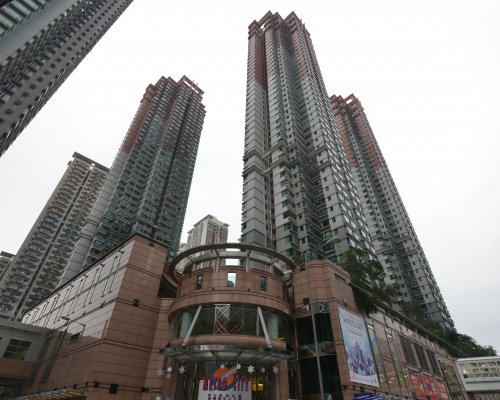 新都城中低層，新近以760萬交吉易手。