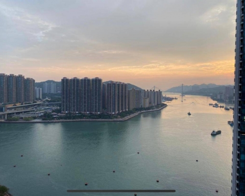 高層單位外望無遮擋開揚海景。

