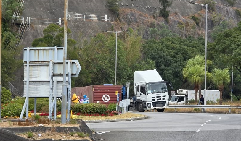 fb马路的事讨论区图片