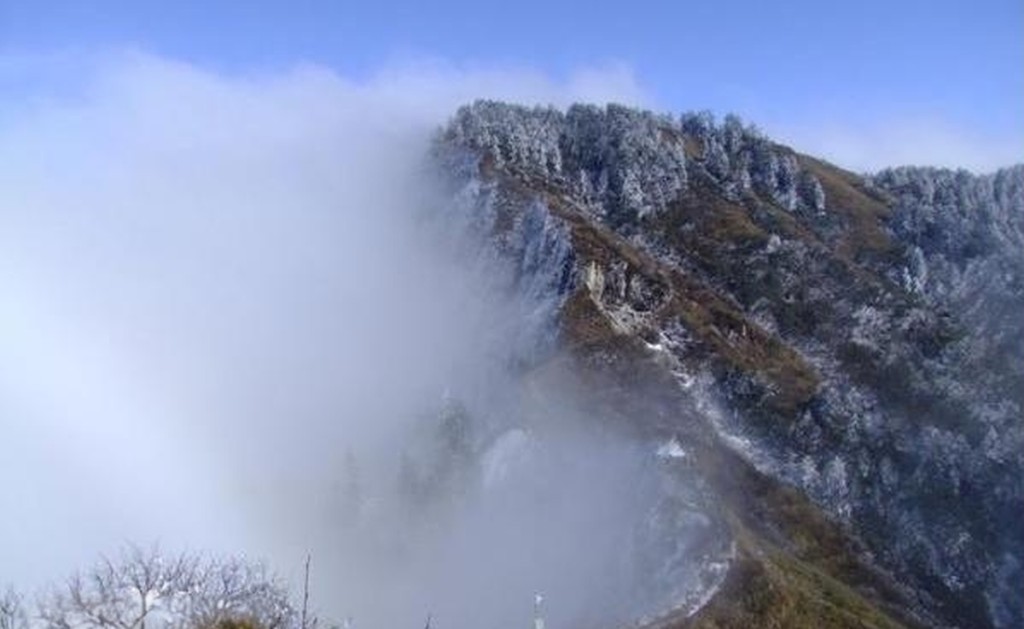 老君山奇觀。 微博  老君山奇觀。 微博