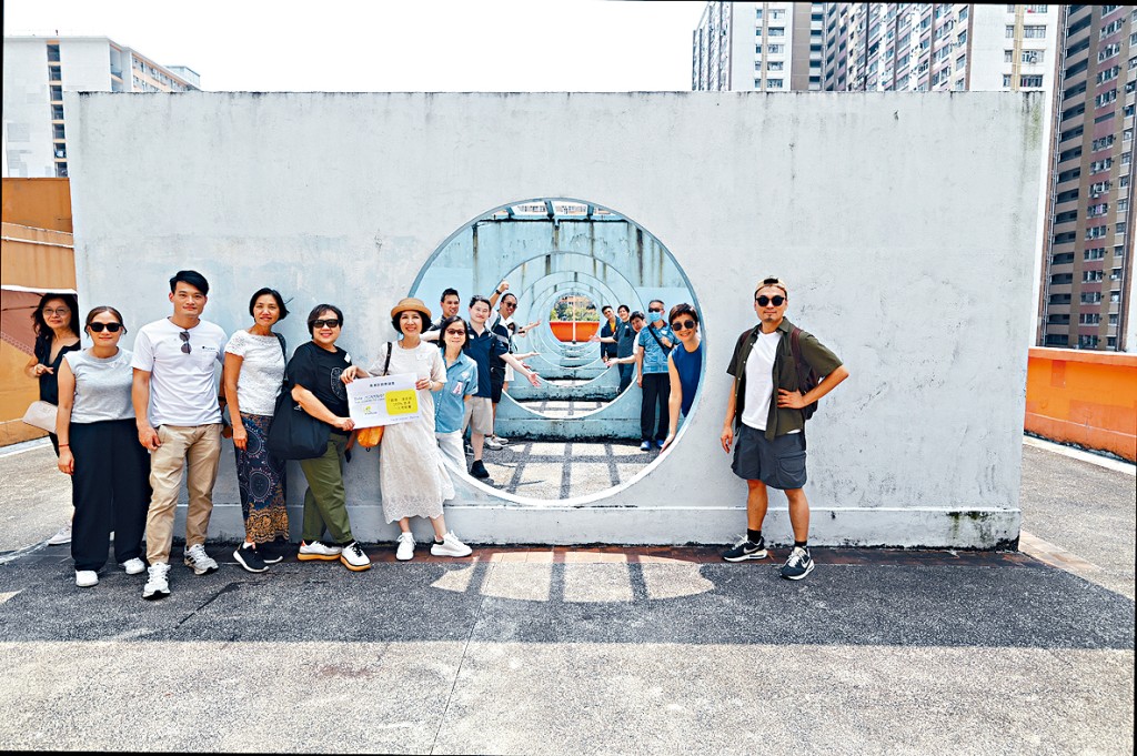 參加者去牛頭角樂華（南）邨打卡。