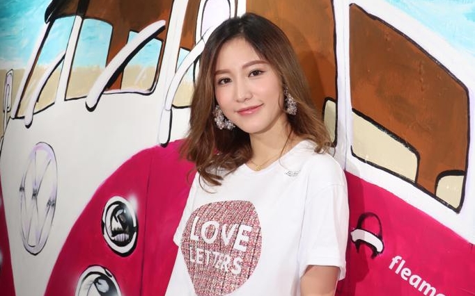 黃子菲宣佈有喜後首度公開露面。