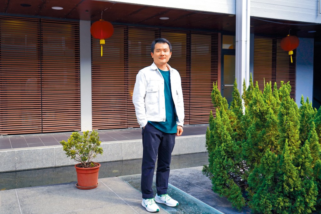 伍亭因透過解讀及分享古文，盼都市人借鑒古人，平衡作息。