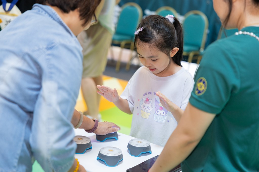 亮點三:體能遊戲攤位 亮點三:體能遊戲攤位