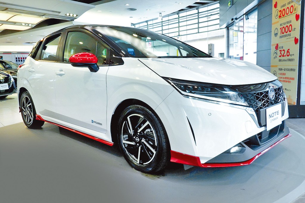 Note e-Power加入Sprint Kit─Redline車身配飾，未連稅須另加$16,667。
　　