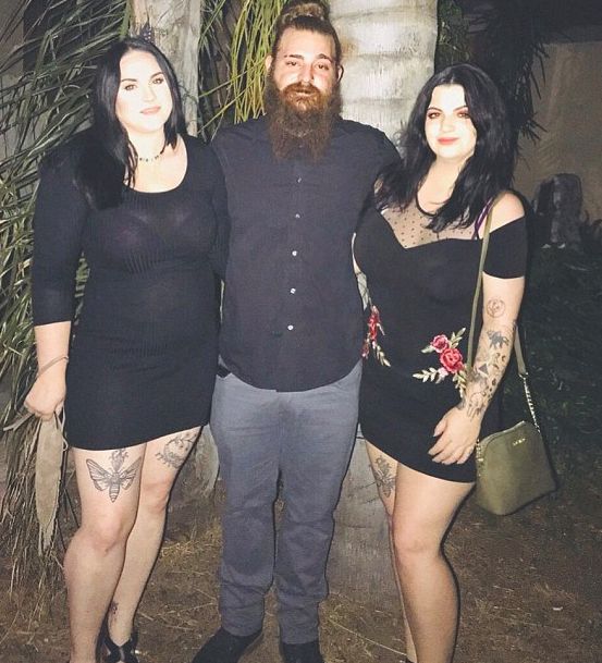 三人相处融洽。网图