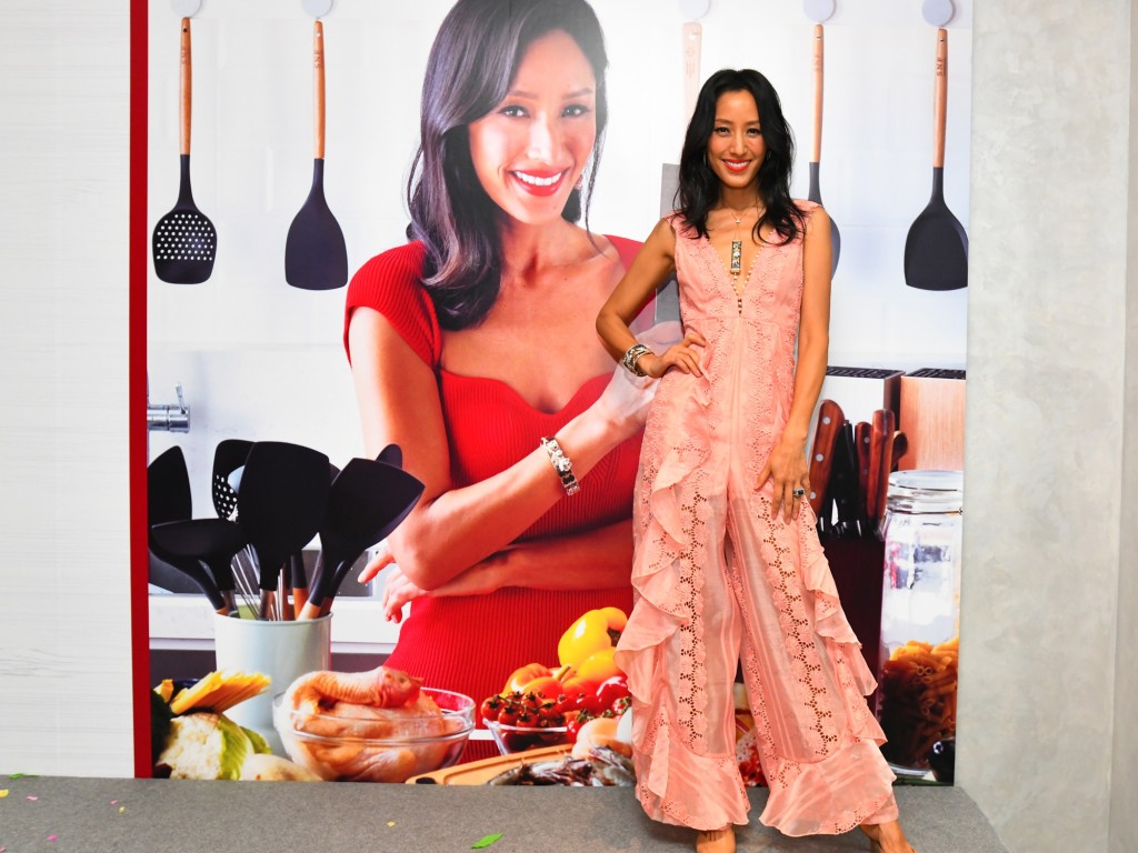 蔣怡今年推出新書《蔣怡Chef Coco想煮就煮》,教大家烹調精緻菜餚。 褚樂琪攝