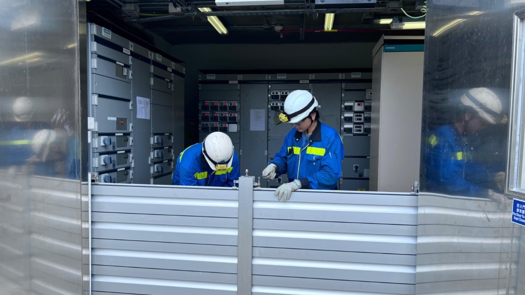 颱風樺加沙｜中電：1350戶停電 爭取午夜前為大部分客戶復電