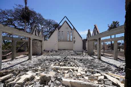 在山火中被烧毁的一座教堂。美联社