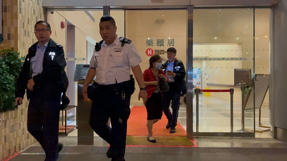 將軍澳樂頤居電工倒斃意外 據悉遺體未見焦痕 事發時身處佈線管道