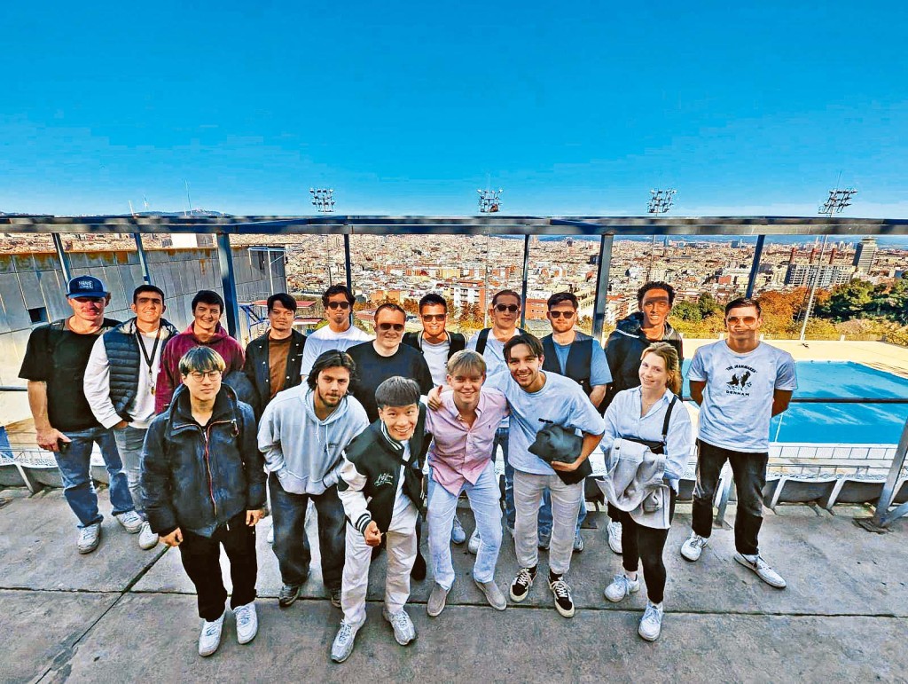 學生到荷蘭烏得勒支應用科學大學交流。