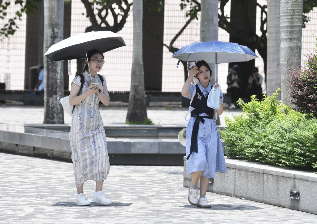 周五起連續五日,本港日間天色明朗、天氣酷熱。 周五起連續五日,本港日間天色明朗、天氣酷熱。