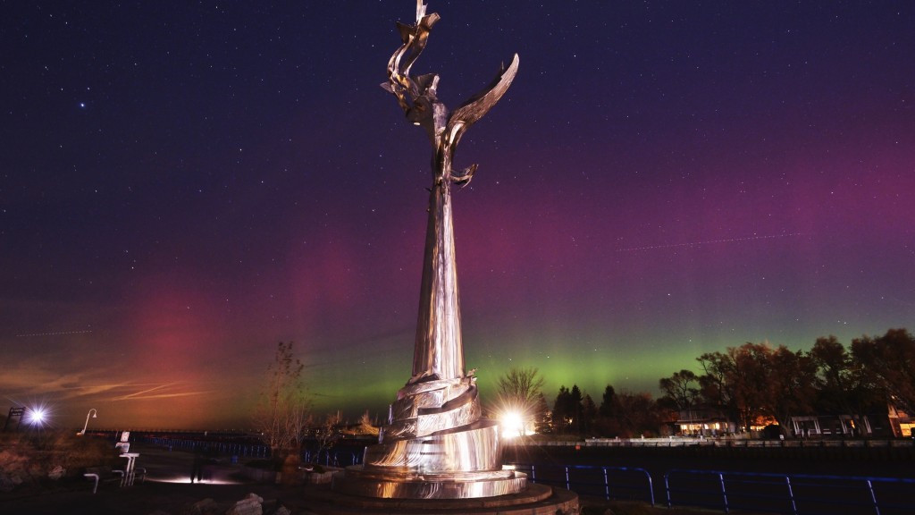 G4地磁風暴極光大爆發：美國密歇根州。 路透社