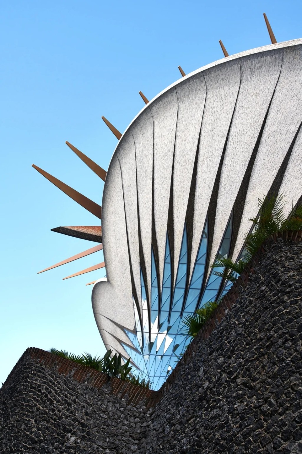 奇幻的造型令它赢得了第14届国际建筑双年展的关注（图片来源：小红书）