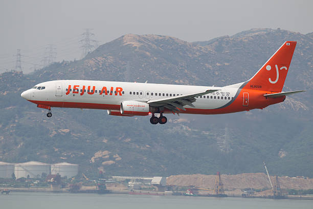 19日一架韓國濟州航空（Jeju Air）班機上，一名18歲男搭客突然試圖掹動機艙門的開關掣打開艙門，情景相當嚇人。示意圖
