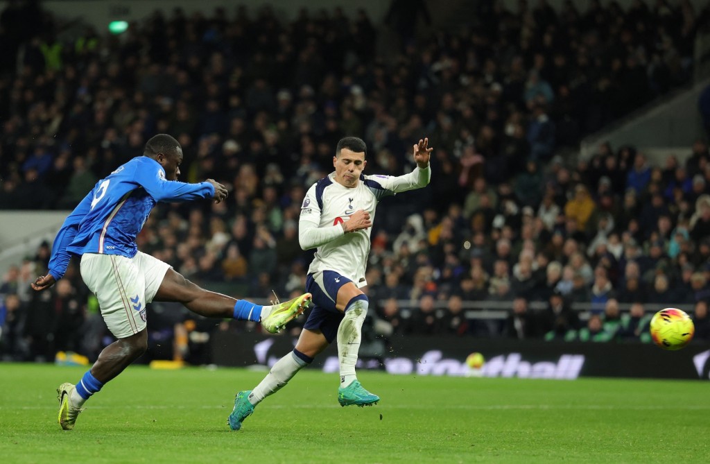 波貝比為新特蘭扳平。路透社