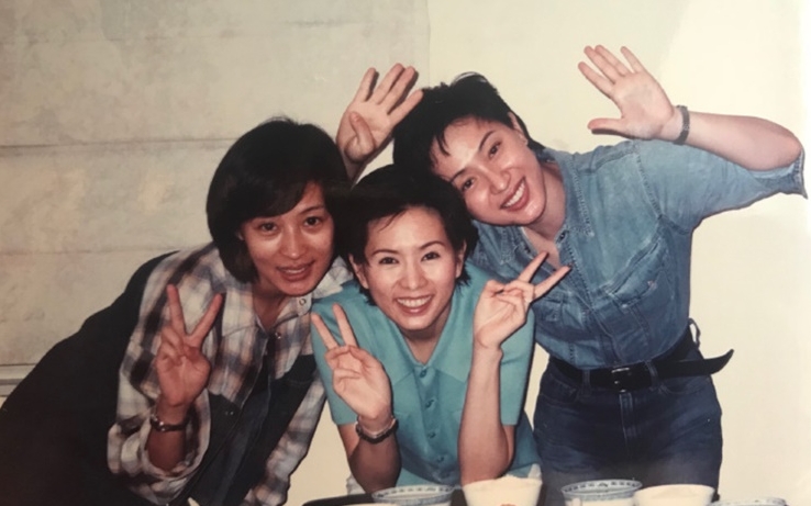 陳法蓉悼念羅慧娟，慨嘆只能重溫相片。