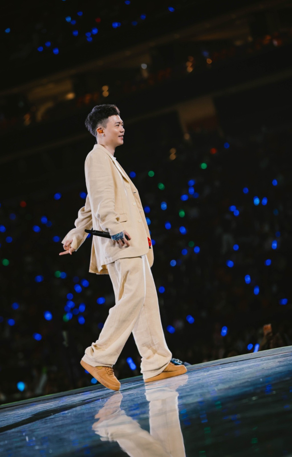 蕭秉治早排做五月天演唱會開場嘉賓。